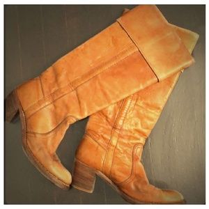 Frye Campus Boots Vintage Black Label 7M